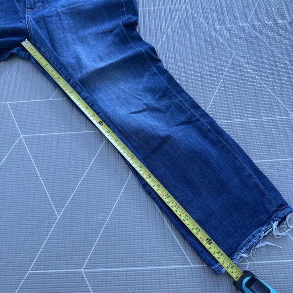 Madewell The Perfect Vintage Crop Jean Women's 31 Medium Wash Distressed - Picture 9 of 9